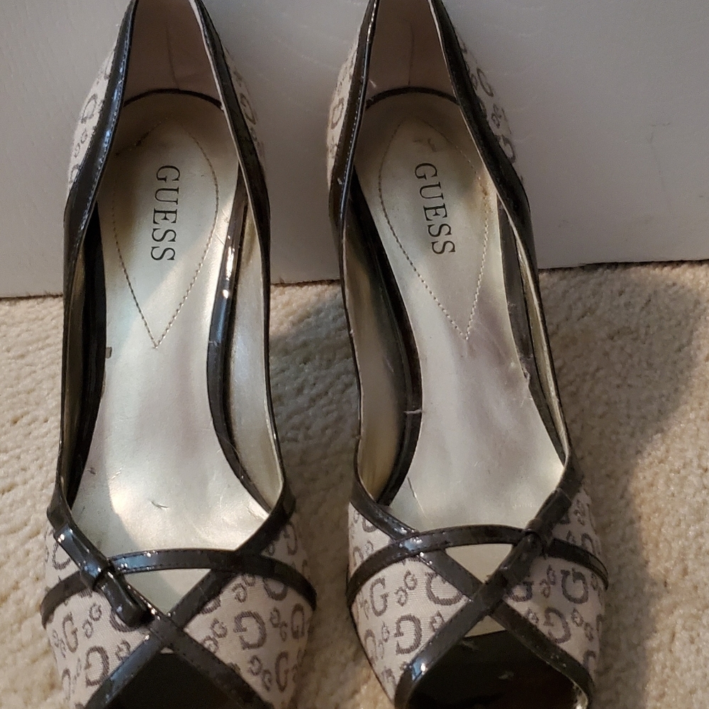 Guess peep toe heels